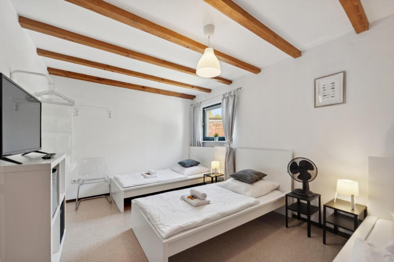 Andriss - Travel & Work - 5 Bedroom - Kitchen - Parking Kaiserslautern Luaran gambar